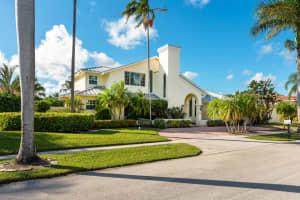 7751 NE Palm Way, Boca Raton, FL 33487 Sold 04/22/24