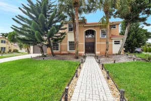 10573 Wheelhouse Circle, Boca Raton, FL 33428 Sold 05/31/24