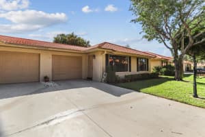 4620 E Mahoe Tree Place B, Boynton Beach, FL 33436 Sold 01/24/24