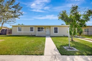 160 Princess Drive, Port St Lucie, FL 34952 Sold 01/18/24