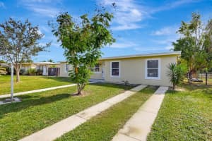 160 Princess Drive, Port St Lucie, FL 34952 Sold 01/18/24