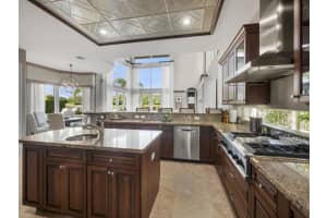 MLS# R10935375, Palm Beach Gardens, Florida 33410