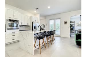 835 Madison Ct, Palm Beach Gardens, FL 33410, Sold 04/03/24