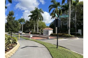 8104 Summer Shores Drive, Delray Beach, FL 33446 Sold 06/25/24