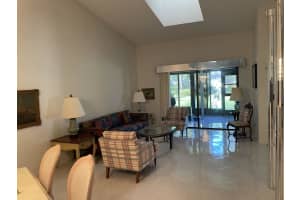 6107 Kings Gate Circle, Delray Beach, FL 33484 Sold 09/17/24