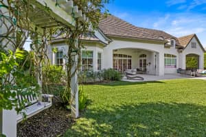 1642 Mayacoo Lakes Boulevard, West Palm Beach, FL 33411 Sold 03/11/24