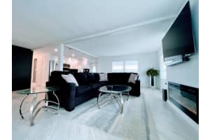 8326 South Street, Boca Raton, FL 33433 Sold 04/03/24