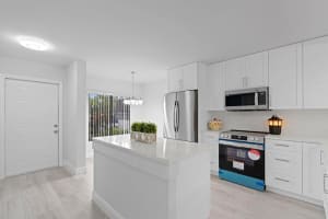 5306 Cedar Lake Drive 104, Boynton Beach, FL 33437 Sold 07/12/24