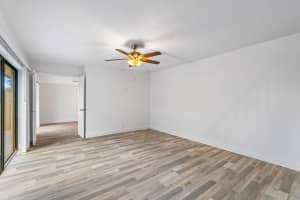 712 Springdale Circle, Palm Springs, FL 33461 Sold 01/08/24