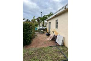 529 E Ridge Circle N, Boynton Beach, FL 33435 Sold 12/12/23
