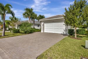 11858 SW Waterford Isle Way, Port St Lucie, FL 34987 Sold 04/17/24