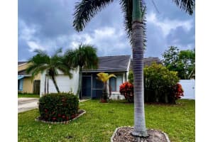 6032 Strawberry Lakes Circle, Lake Worth, FL 33463 Sold 02/26/24