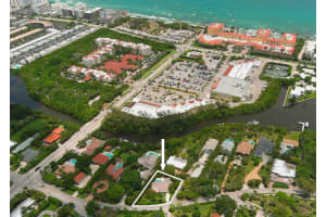 210 SE Atlantic Drive Drive, Lantana, FL 33462 Sold 05/15/24