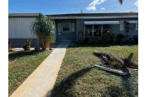 807 Club Drive B, Delray Beach, FL 33445 Sold 12/15/23