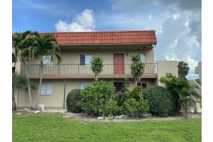 6028 Forest Hill Boulevard 201, West Palm Beach, FL 33415 Sold 04/02/24