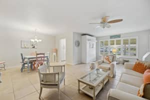 1010 E Circle Terrace B, Delray Beach, FL 33445 Sold 12/21/23