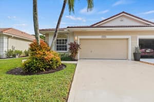 6865 SE Warwick Lane, Stuart, FL 34997 Sold 01/09/24