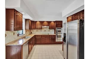 631 Carriage Hill Lane, Boca Raton, FL 33486 Sold 05/15/24