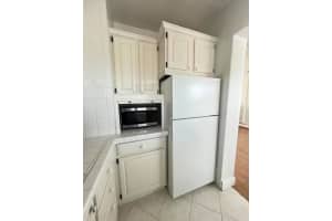 1041 Hillsboro Mile 15, Hillsboro Beach, FL 33062 Sold 03/08/24