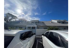 310 SE 2nd Avenue Apt A4, Deerfield Beach, FL 33441 Sold 01/03/24