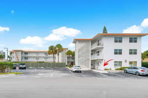 120 NE 20th Avenue 11, Deerfield Beach, FL 33441 Sold 01/12/24