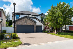 5583 Sandbirch Way, Lake Worth, FL 33463 Sold 02/02/24