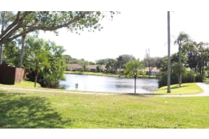 4927 Sable Pine Circle E C, West Palm Beach, FL 33417 Sold 12/19/23