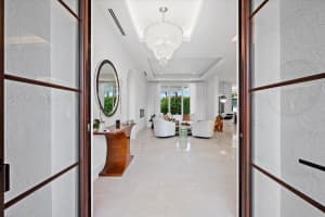 160 Beacon Lane, Jupiter Inlet Colony, FL 33469 Sold 12/19/23