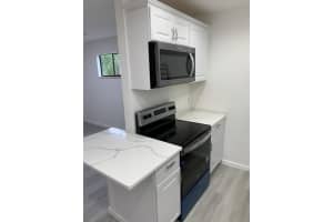 11 Crossings Circle G, Boynton Beach, FL 33435 Sold 01/11/24