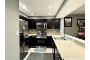 6061 10th Avenue N 143, Greenacres, FL 33463 Sold 03/01/24