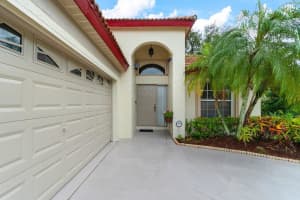 7030 Galleon Cove Circle, Riviera Beach, FL 33418 Sold 02/27/24