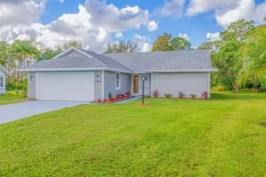 7090 SE Lillian Court, Stuart, FL 34997 Sold 12/14/23