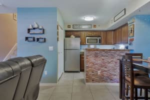 127 Yacht Club Way 103, Hypoluxo, FL 33462 Sold 02/12/24