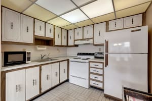 95 Normandy B, Delray Beach, FL 33484 Sold 03/08/24