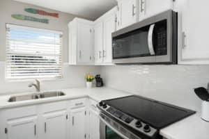 51 Woodland Drive 201, Vero Beach, FL 32962 Sold 01/31/24