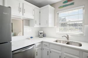 51 Woodland Drive 201, Vero Beach, FL 32962 Sold 01/31/24