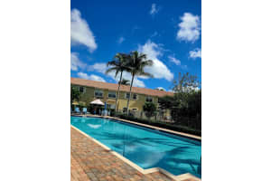 308 Lake Monterey Circle, Boynton Beach, FL 33426 Sold 01/22/24