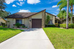 156 Ramblewood Circle, Royal Palm Beach, FL 33411 Sold 12/15/23