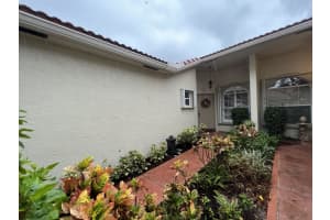 2648 Crabapple Circle, Boynton Beach, FL 33436 Sold 01/19/24