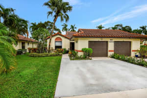5893 Sunswept Lane A, Boynton Beach, FL 33437 Sold 12/15/23