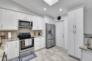 5893 Sunswept Lane A, Boynton Beach, FL 33437 Sold 12/15/23