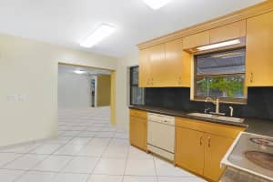 2706 SW 6th Street, Boynton Beach, FL 33435 Sold 02/06/24