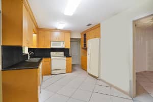 2706 SW 6th Street, Boynton Beach, FL 33435 Sold 02/06/24