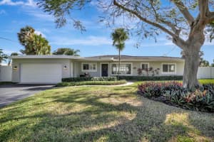 732 SE 13th Avenue, Deerfield Beach, FL 33441 Sold 06/13/24