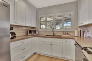 732 SE 13th Avenue, Deerfield Beach, FL 33441 Sold 06/13/24