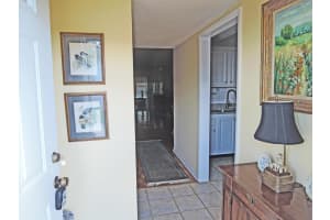 534 S Lakes End Drive Apt E1, Fort Pierce, FL 34982 Sold 05/24/24