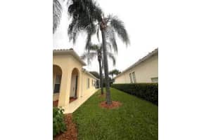 2028 Valencia Drive, Delray Beach, FL 33445 Sold 04/15/24