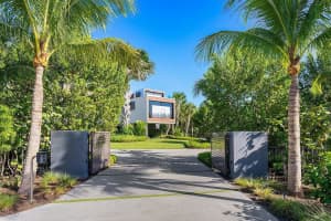 1005 NE Doubloon Drive, Stuart, FL 34996 Sold 03/18/24