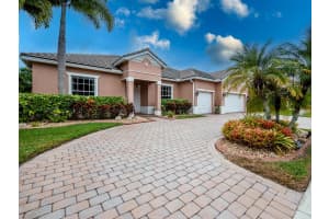 9574 Sedgewood Drive, Lake Worth, FL 33467 Sold 01/16/24
