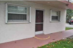 500 Bonnie Boulevard 181, Palm Springs, FL 33461 Sold 12/20/23